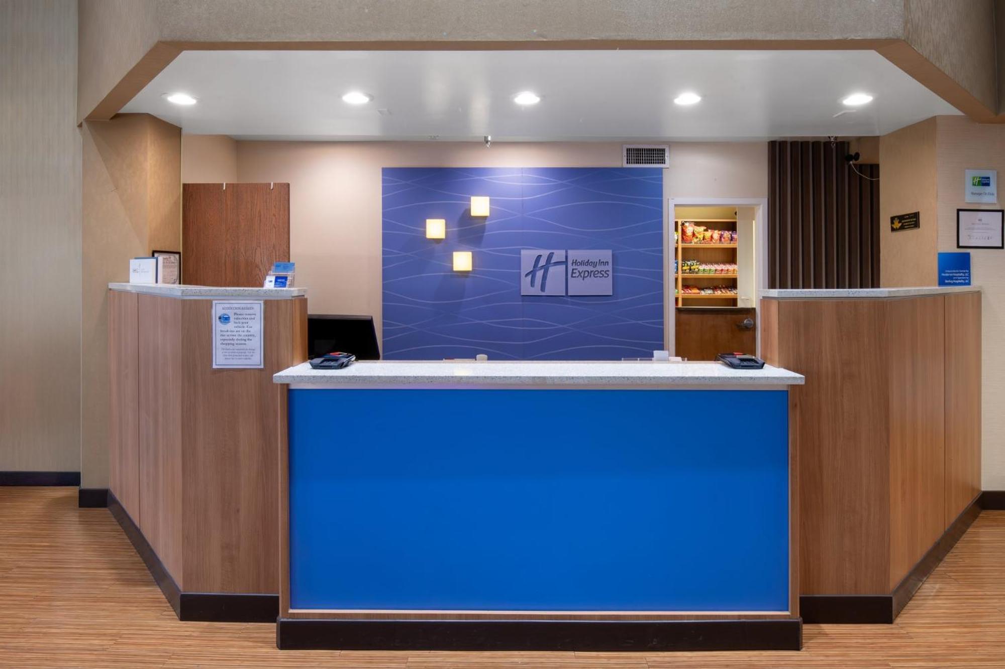 Holiday Inn Express Hotel And Suites - Henderson By Ihg Las Vegas Exterior photo