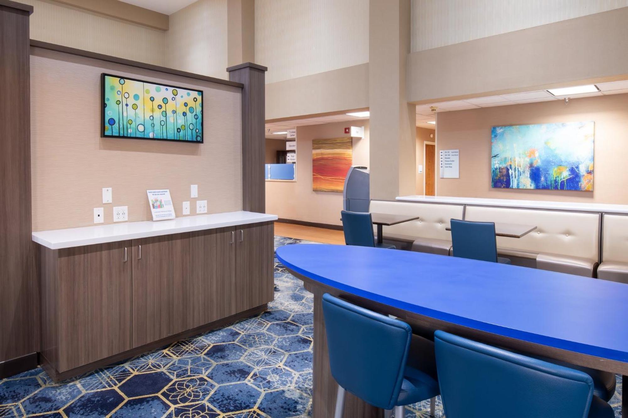 Holiday Inn Express Hotel And Suites - Henderson By Ihg Las Vegas Exterior photo