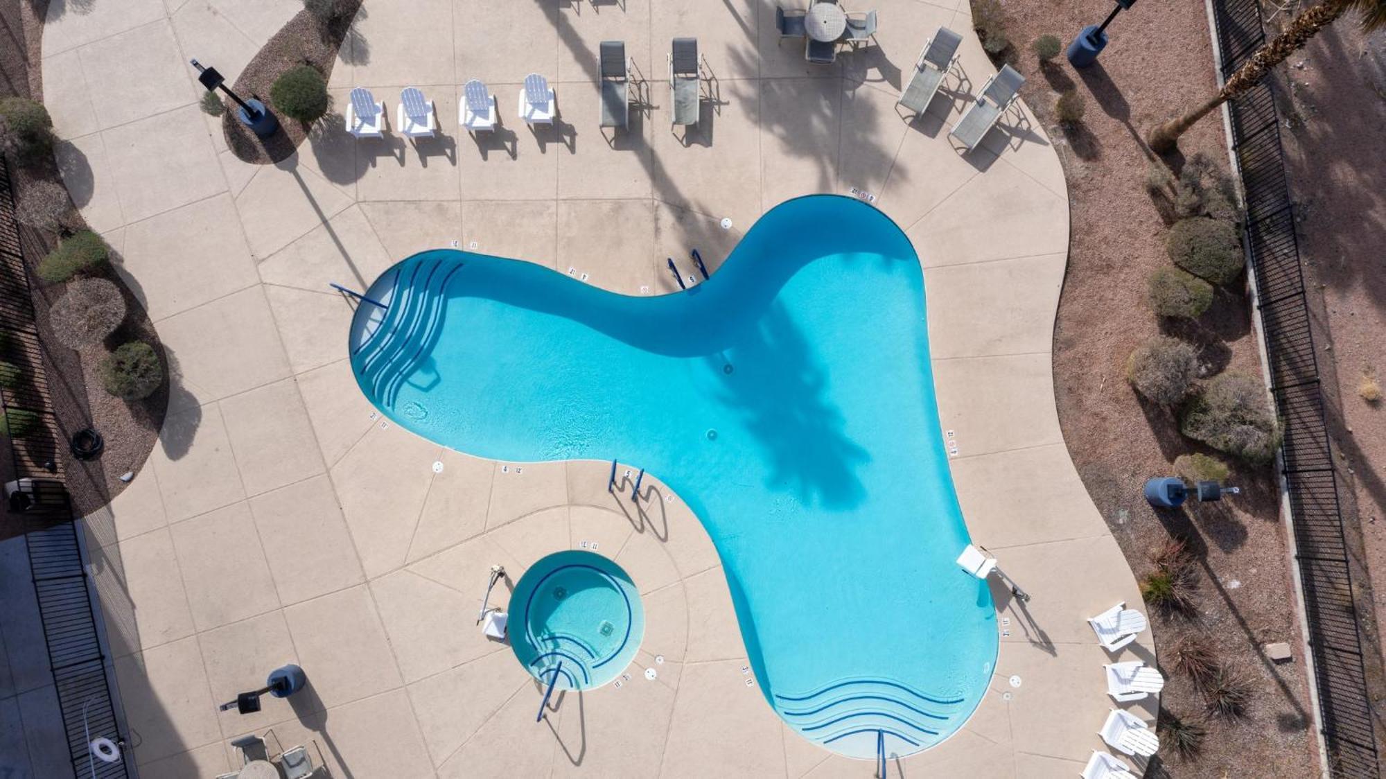 Holiday Inn Express Hotel And Suites - Henderson By Ihg Las Vegas Exterior photo